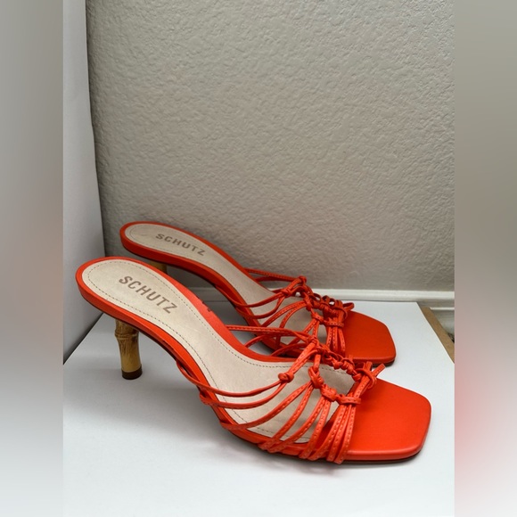 Shutz Mule/Clog - Picture 3 of 3